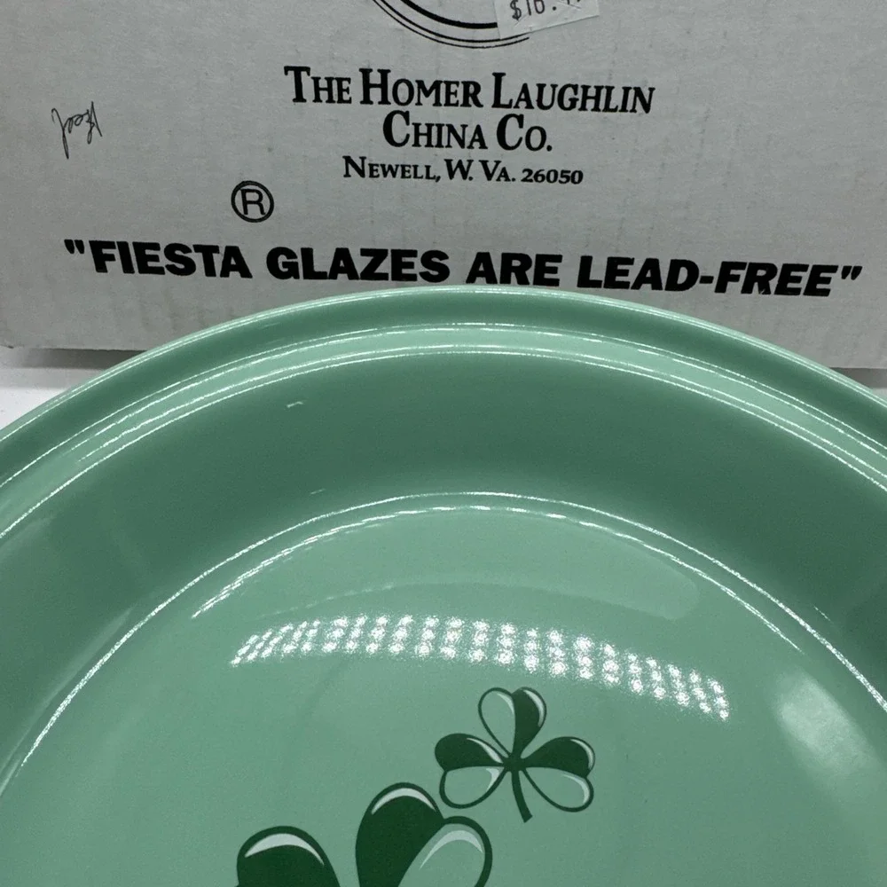 FIESTA SEA MIST GR LARGE PIE BAKER Shamrock w/Box SHIPS FREE